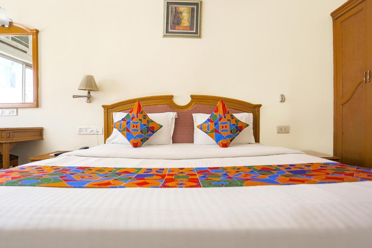 Fabhotel Altus Gurgaon Eksteriør billede